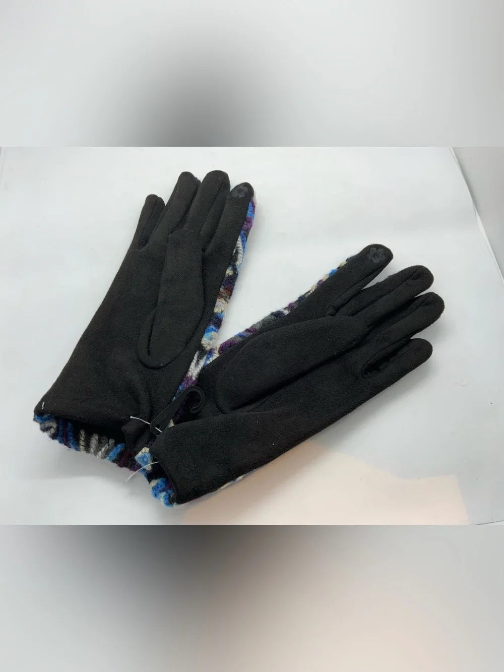 Marcus Adler Flower Yarn Print Glove